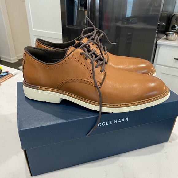 casual dress shoes cole haan